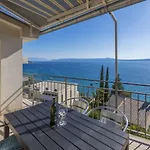 Faszinierendes Nur 80 Meter Zum Mit Meerblick, Pool, Parkplatz Apartamento