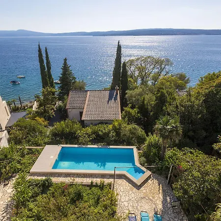 Faszinierendes Nur 80 Meter Zum Mit Meerblick, Pool, Parkplatz Crikvenica