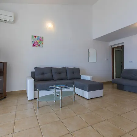 Apartament Faszinierendes Nur 80 Meter Zum Mit Meerblick, Pool, Parkplatz